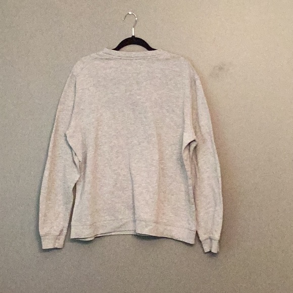 Peanuts Gray Christmas Sweatshirt Size XL EUC - Picture 8 of 8